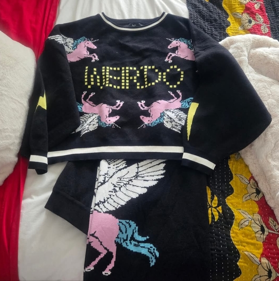 Dressed in LaLa Pegasus/weirdo knit set size Large NWT - Picture 4 of 4